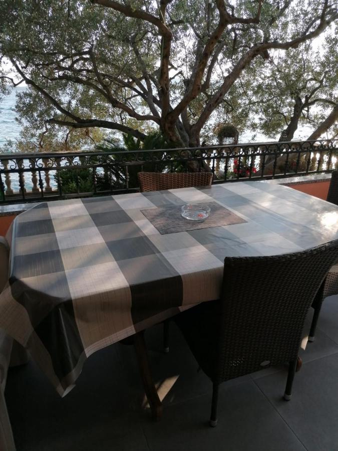 Apartmani Valerija I Joso บาร์บินเย ภายนอก รูปภาพ