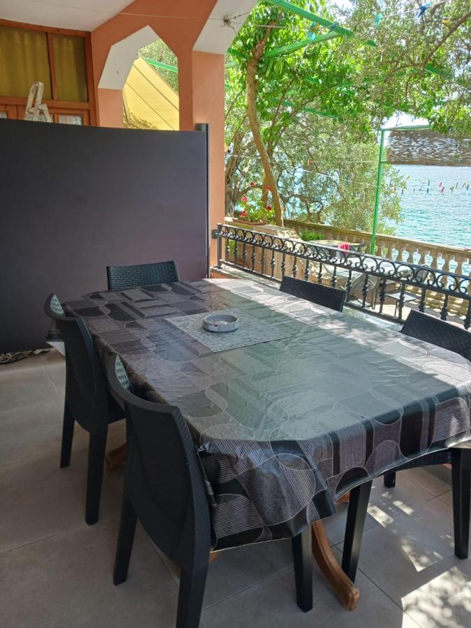 Apartmani Valerija I Joso บาร์บินเย ห้อง รูปภาพ